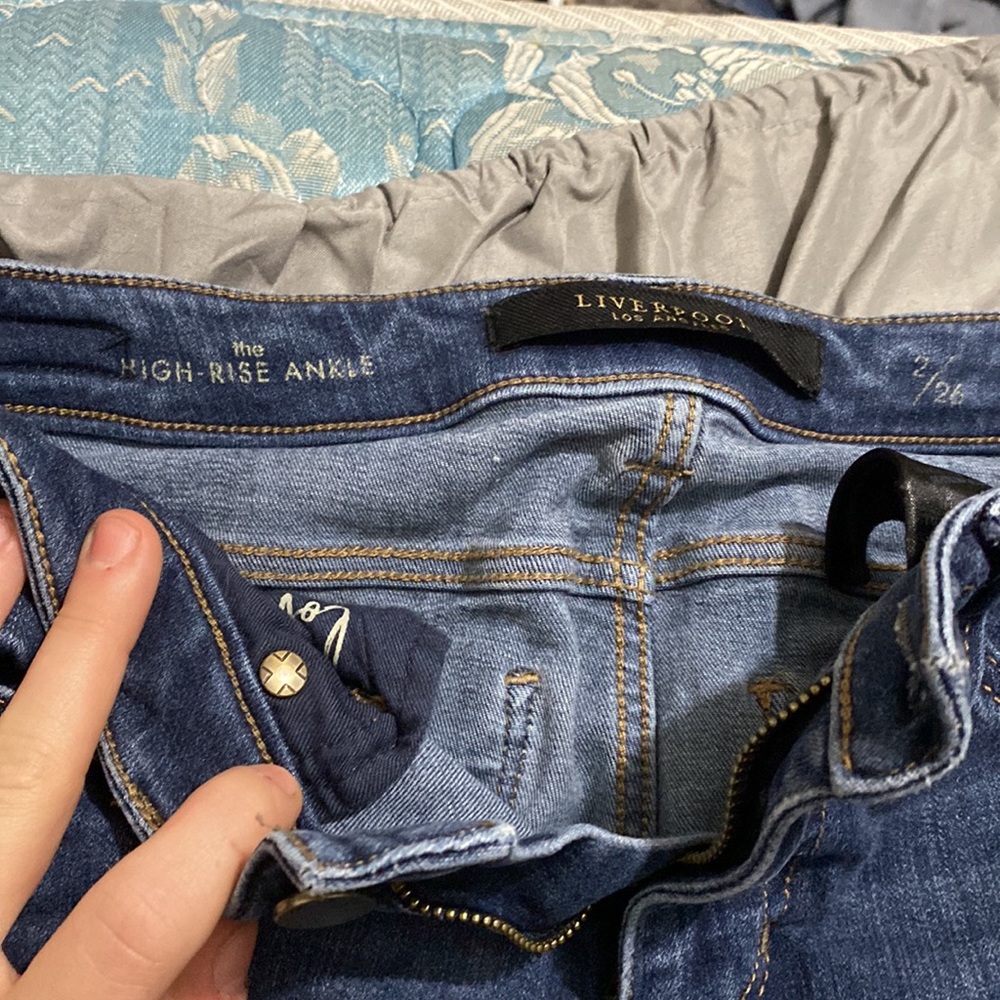 This is a pair of jeans they are dark blue 2/26 they are Liverpool los anglelesb